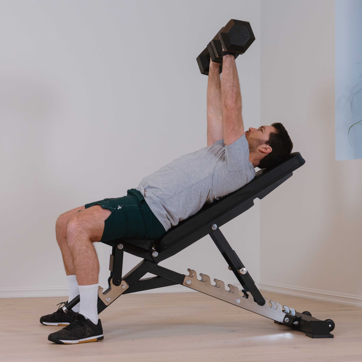 FID Bench 550 Justerbar Treningsbenk