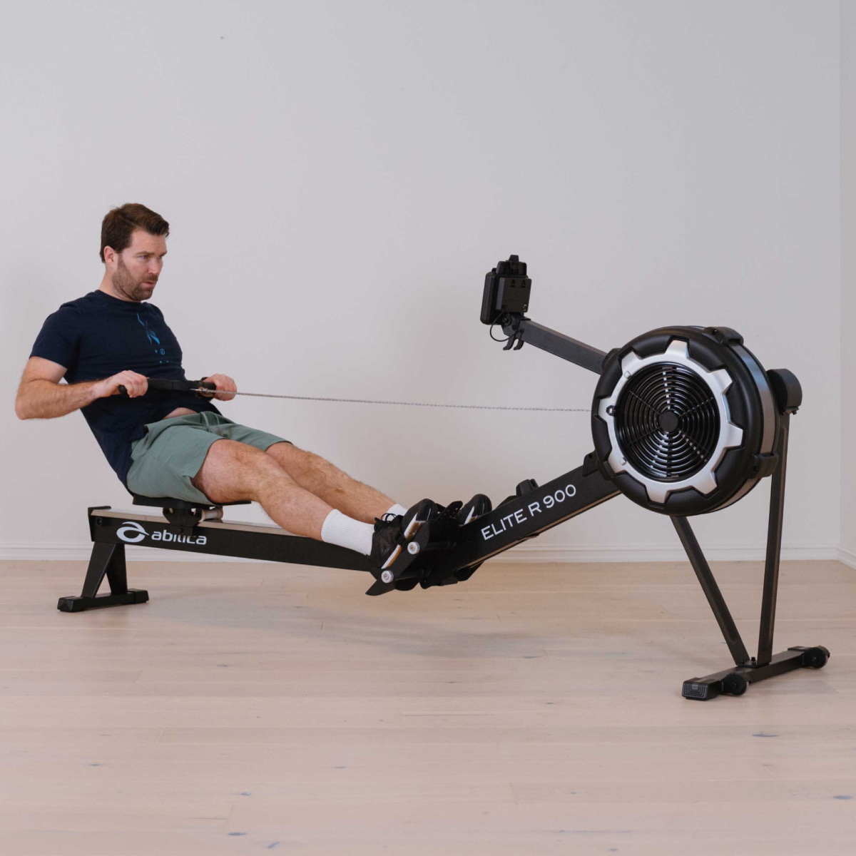 Elite R 900 Romaskin